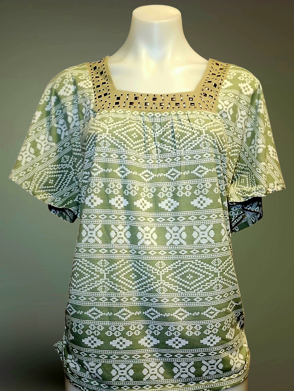 Lena Petites P/L Studded Geometric Square Neck Short Sleeve Blouse Sage Green - Picture 5 of 8